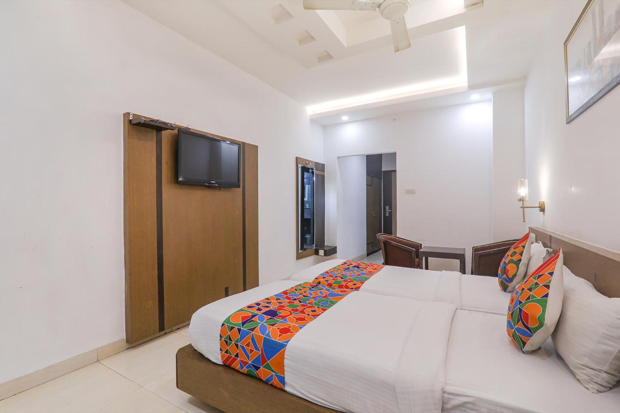 Fabhotel Prime The Continental Lucknow Zewnętrze zdjęcie