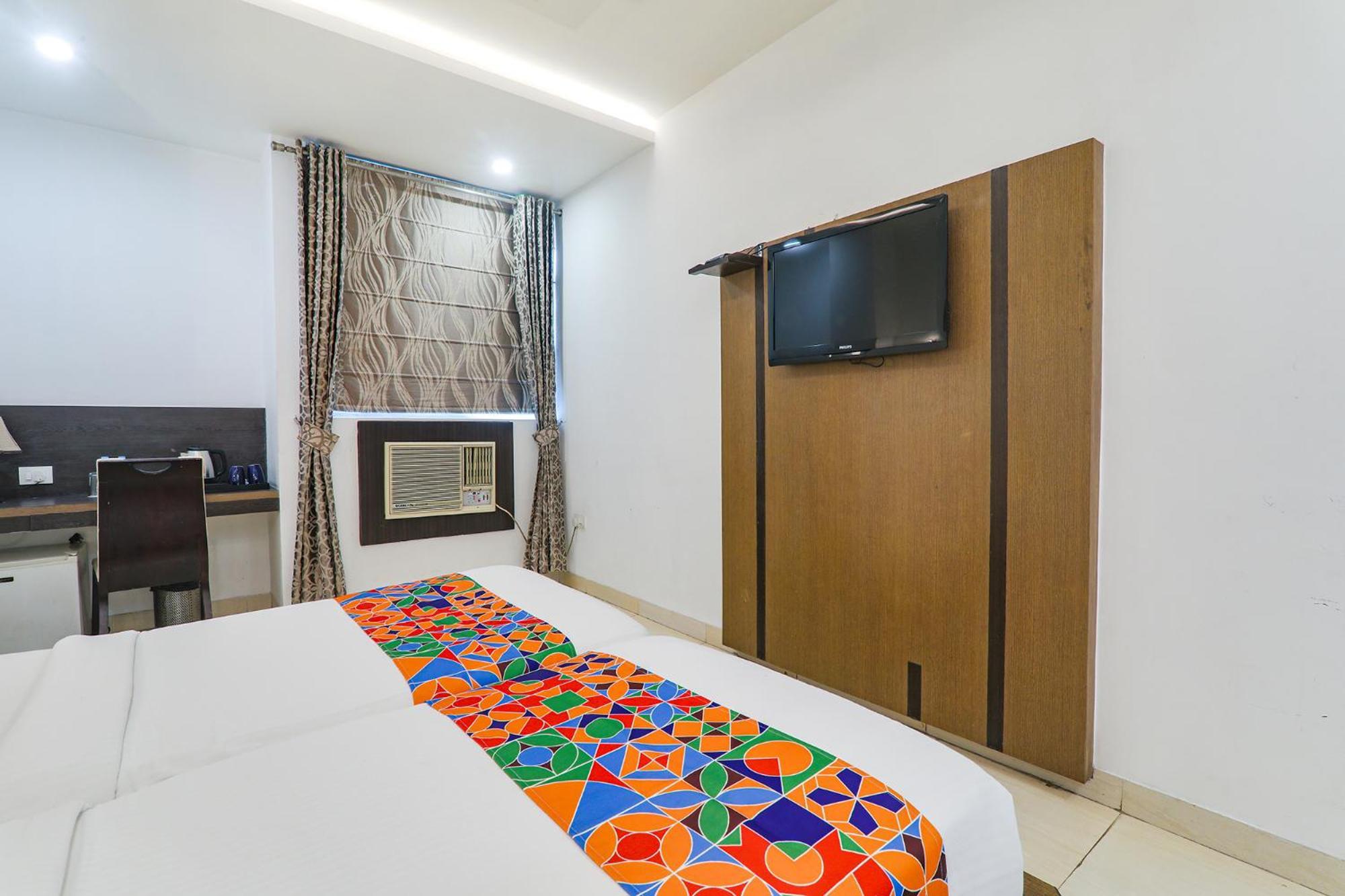 Fabhotel Prime The Continental Lucknow Zewnętrze zdjęcie